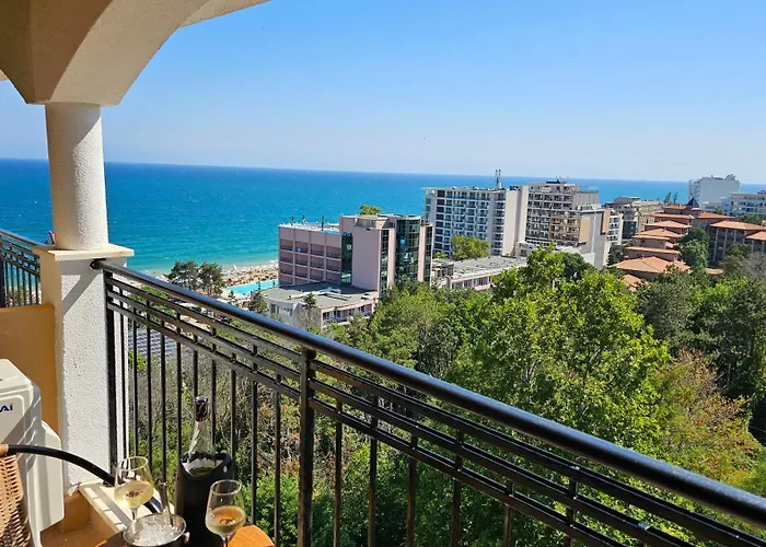 Apartment Hermann's Sea View - Bendita Mare *
